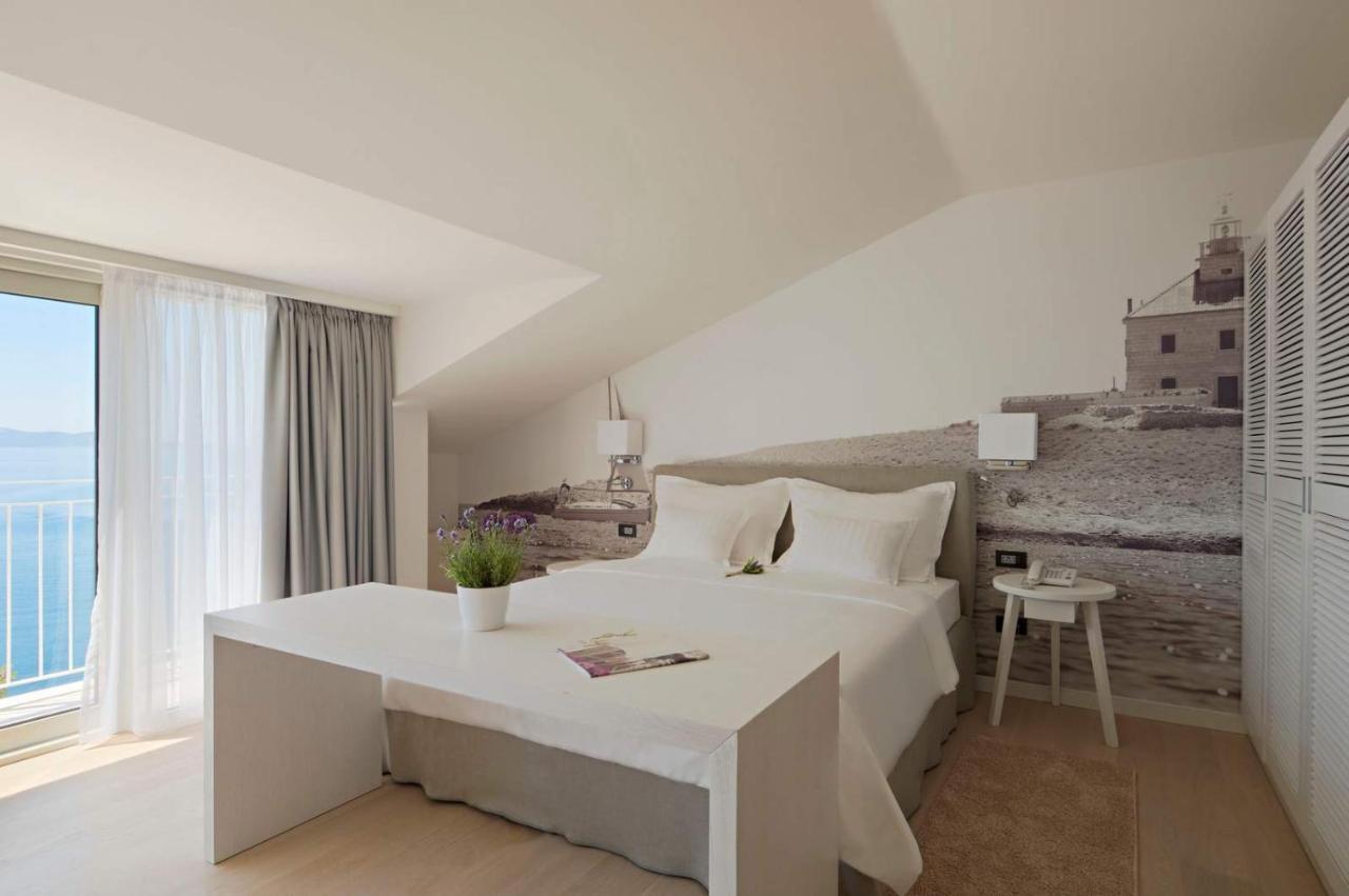 Hotel Osejava Макарска Экстерьер фото
