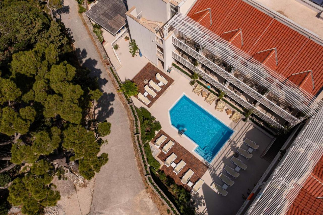Hotel Osejava Макарска Экстерьер фото