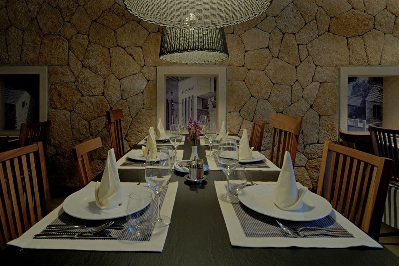 Hotel Osejava Макарска Экстерьер фото